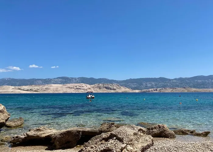 Silencia 200 M Do Mora Jacuzzi Besplatni Parking Idealno Za Obitelj Villa Pag Town