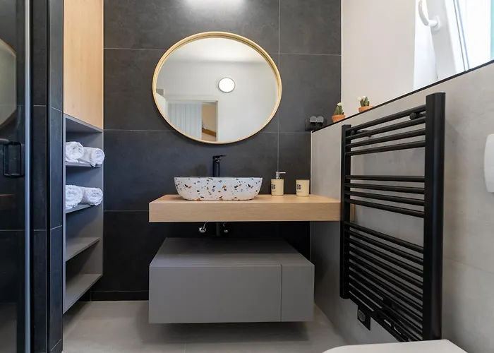 Silencia 200 M Do Mora Jacuzzi Besplatni Parking Idealno Za Obitelj Вилла Паг