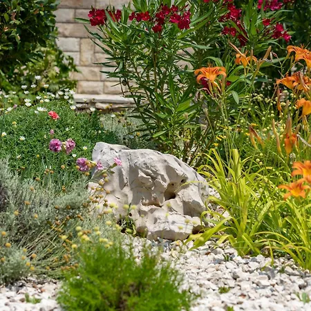 Silencia 200 M Do Mora Jacuzzi Besplatni Parking Idealno Za Obitelj * Pag Town