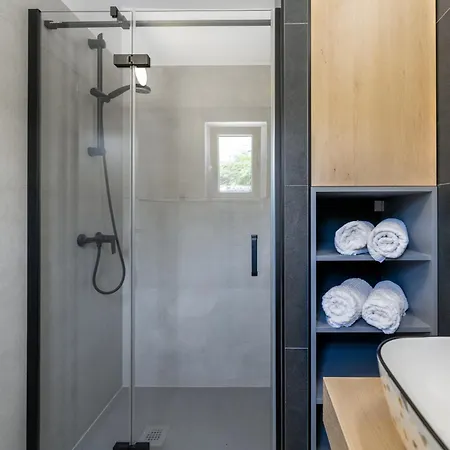 Willa Silencia 200 M Do Mora Jacuzzi Besplatni Parking Idealno Za Obitelj *