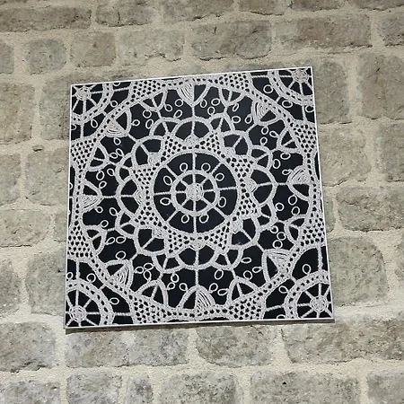 Silencia 200 M Do Mora Jacuzzi Besplatni Parking Idealno Za Obitelj Villa Pag Town