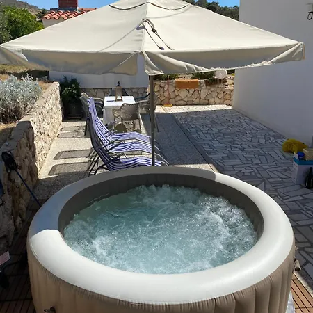 Silencia 200 M Do Mora Jacuzzi Besplatni Parking Idealno Za Obitelj * Паг